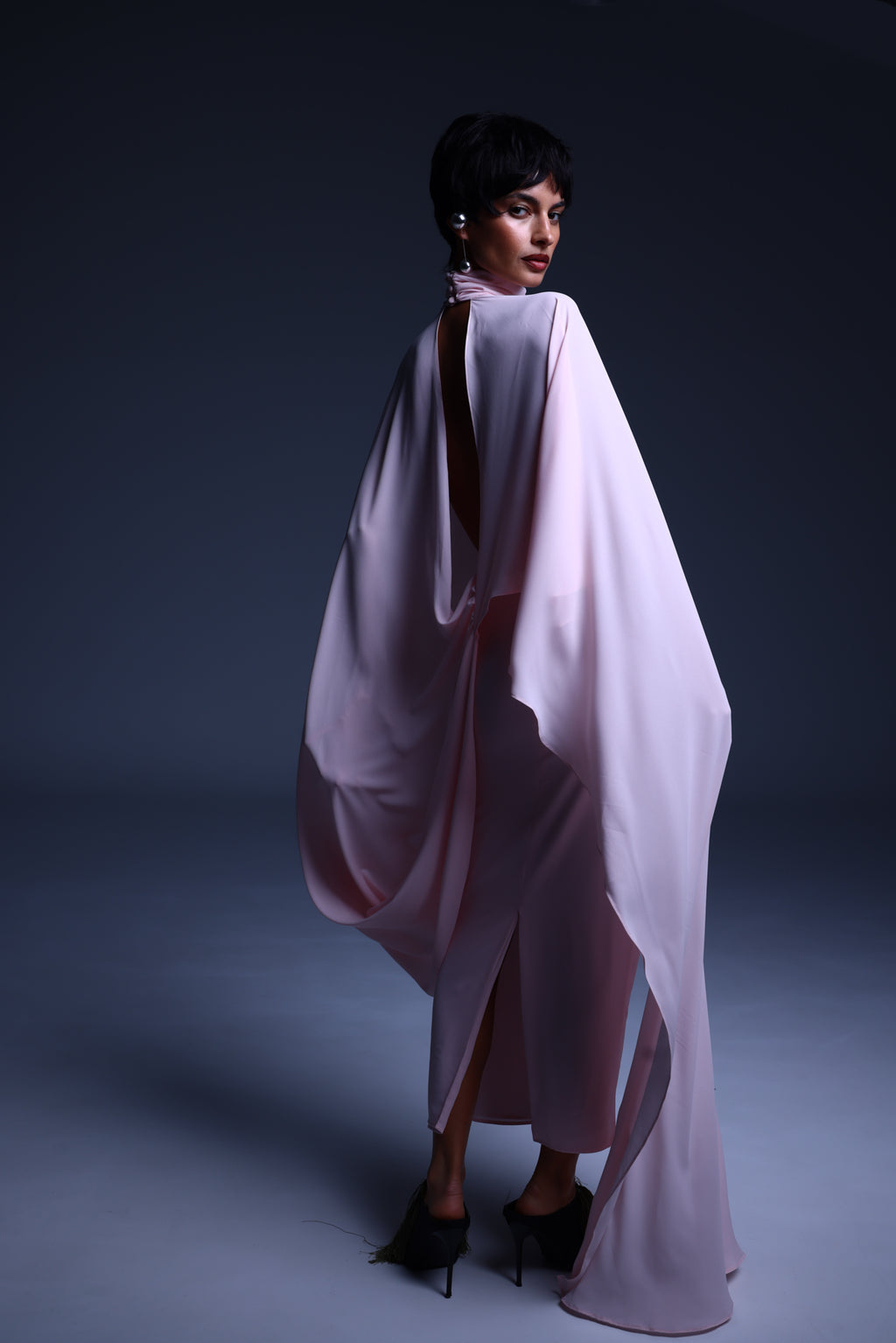 NEL VENTO set by BOCHEVA, back detail