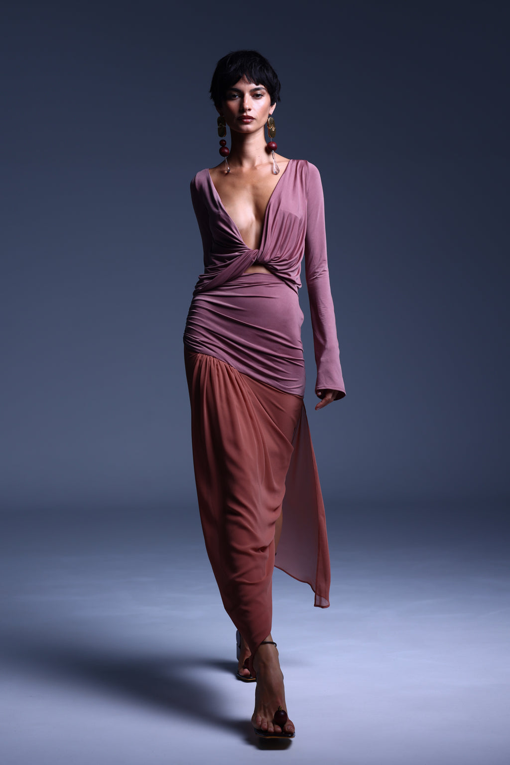 TORSIONE set by BOCHEVA, front view